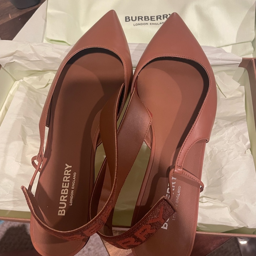 Burberry Maria slingback flats